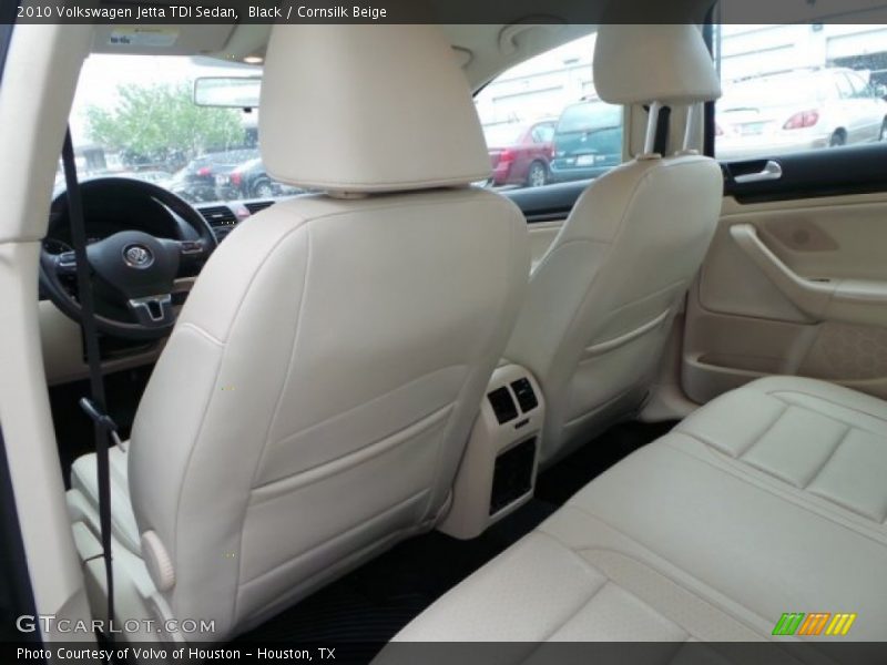 Black / Cornsilk Beige 2010 Volkswagen Jetta TDI Sedan
