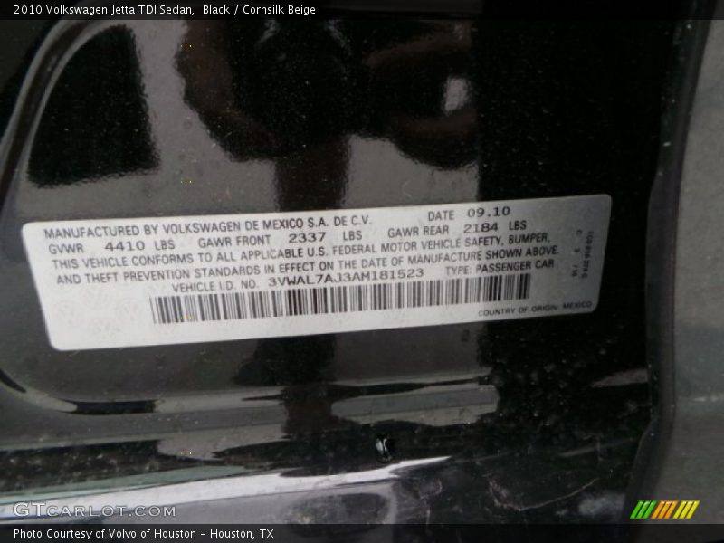 Black / Cornsilk Beige 2010 Volkswagen Jetta TDI Sedan