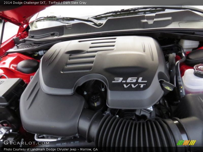TorRed / Dark Slate Gray 2014 Dodge Challenger SXT