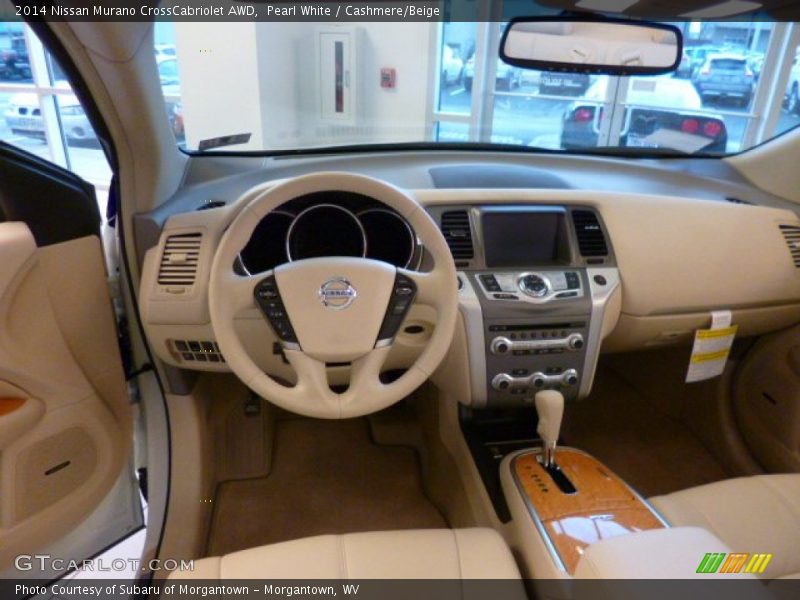 Dashboard of 2014 Murano CrossCabriolet AWD