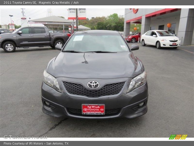 Magnetic Gray Metallic / Ash 2011 Toyota Camry SE