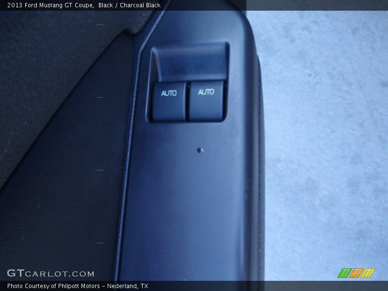 Black / Charcoal Black 2013 Ford Mustang GT Coupe