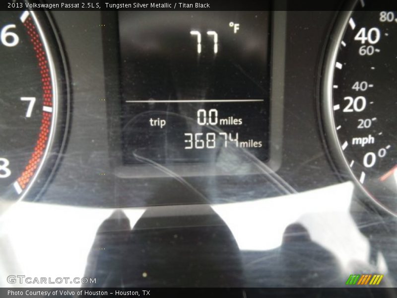 Tungsten Silver Metallic / Titan Black 2013 Volkswagen Passat 2.5L S