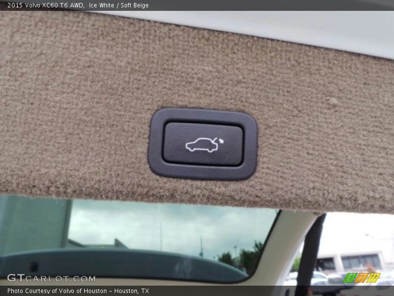 Ice White / Soft Beige 2015 Volvo XC60 T6 AWD