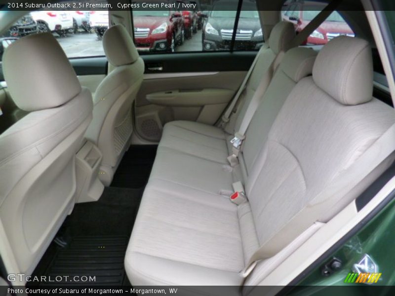 Cypress Green Pearl / Ivory 2014 Subaru Outback 2.5i Premium