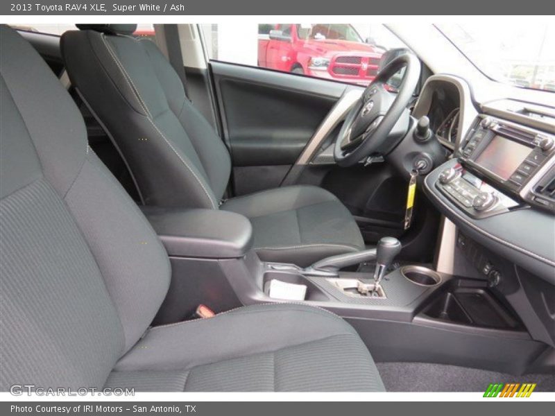 Super White / Ash 2013 Toyota RAV4 XLE
