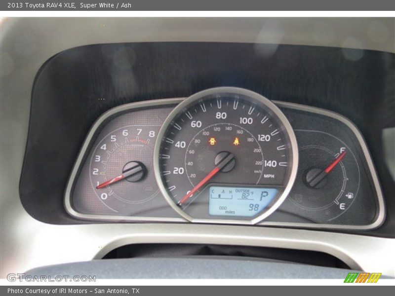 Super White / Ash 2013 Toyota RAV4 XLE