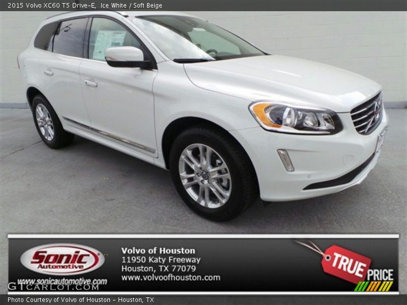 Ice White / Soft Beige 2015 Volvo XC60 T5 Drive-E