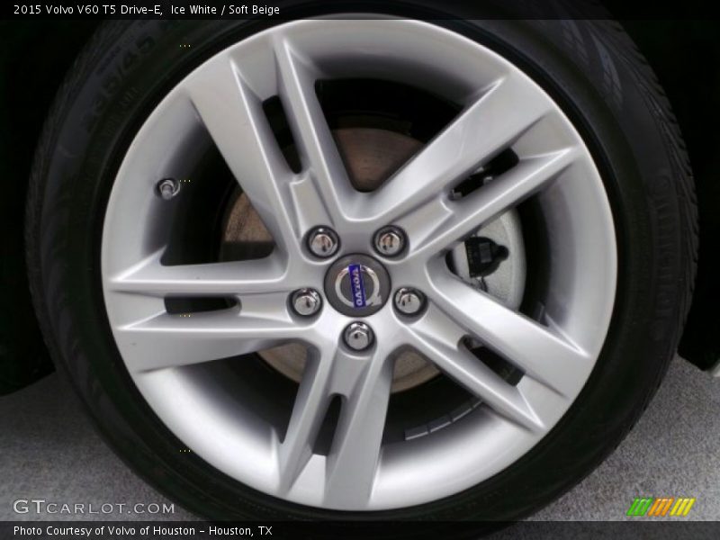 Ice White / Soft Beige 2015 Volvo V60 T5 Drive-E