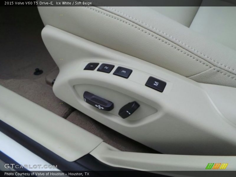 Ice White / Soft Beige 2015 Volvo V60 T5 Drive-E