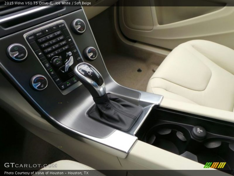 Ice White / Soft Beige 2015 Volvo V60 T5 Drive-E