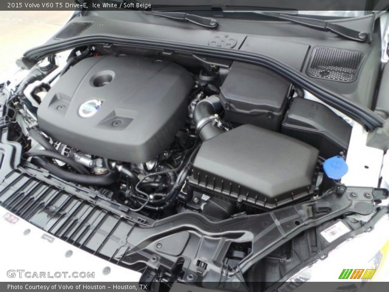 Ice White / Soft Beige 2015 Volvo V60 T5 Drive-E