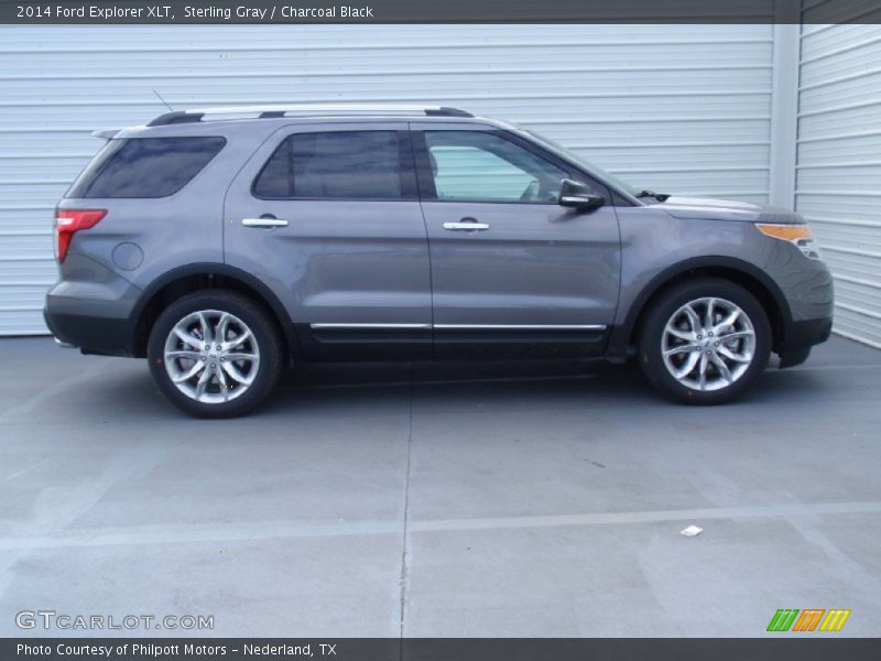 Sterling Gray / Charcoal Black 2014 Ford Explorer XLT