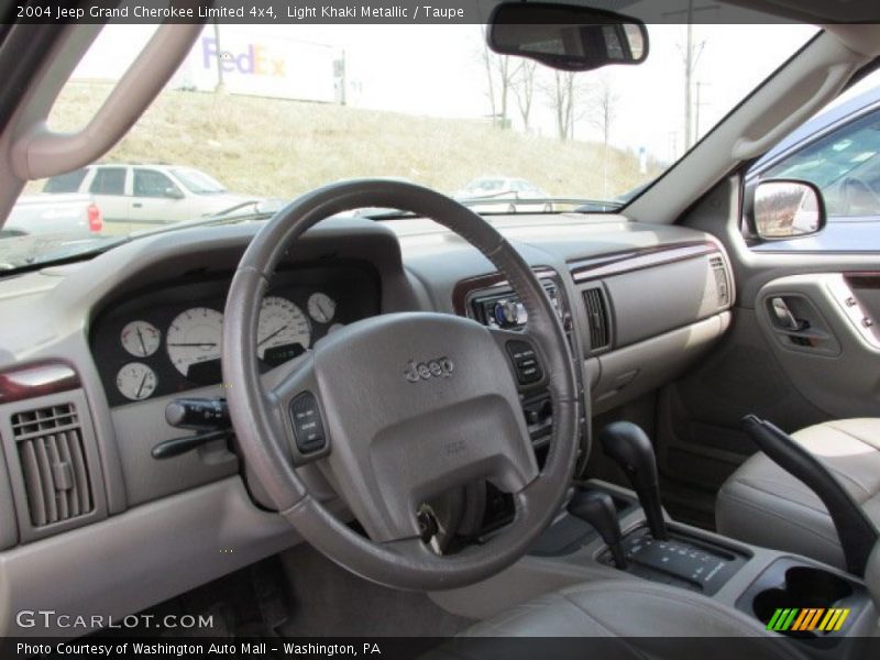 Light Khaki Metallic / Taupe 2004 Jeep Grand Cherokee Limited 4x4