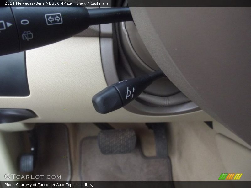 Black / Cashmere 2011 Mercedes-Benz ML 350 4Matic