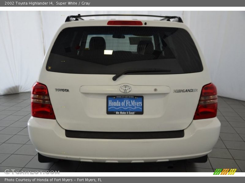 Super White / Gray 2002 Toyota Highlander I4