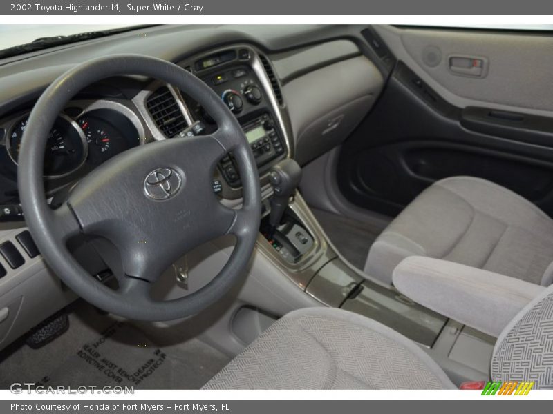 Super White / Gray 2002 Toyota Highlander I4