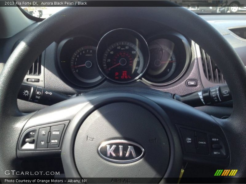 Aurora Black Pearl / Black 2013 Kia Forte EX