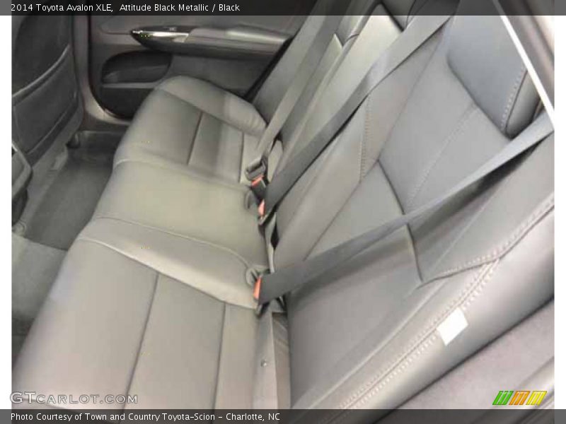 Attitude Black Metallic / Black 2014 Toyota Avalon XLE