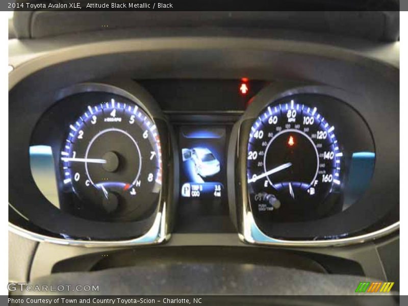 Attitude Black Metallic / Black 2014 Toyota Avalon XLE