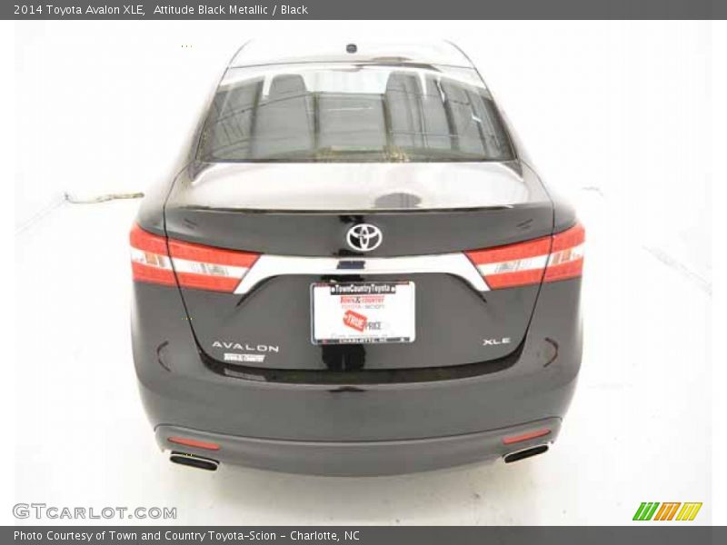 Attitude Black Metallic / Black 2014 Toyota Avalon XLE