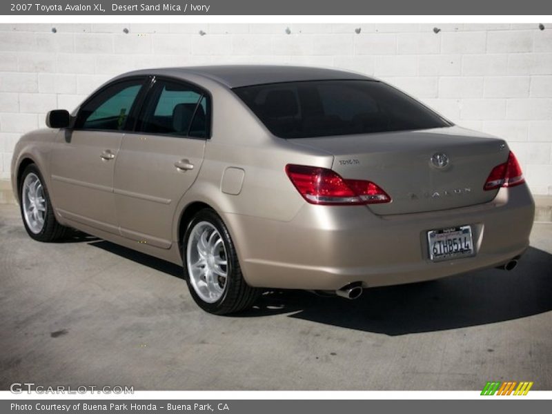 Desert Sand Mica / Ivory 2007 Toyota Avalon XL