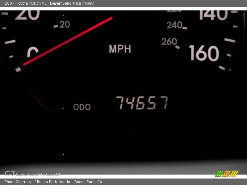 Desert Sand Mica / Ivory 2007 Toyota Avalon XL
