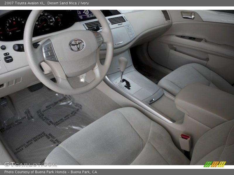 Desert Sand Mica / Ivory 2007 Toyota Avalon XL