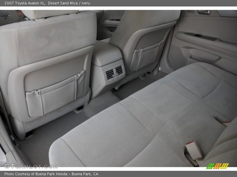 Desert Sand Mica / Ivory 2007 Toyota Avalon XL