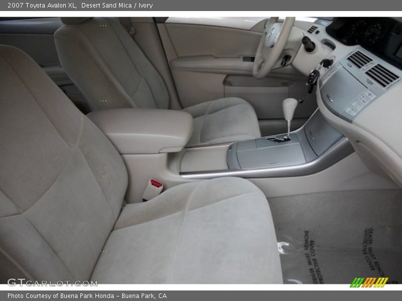 Desert Sand Mica / Ivory 2007 Toyota Avalon XL