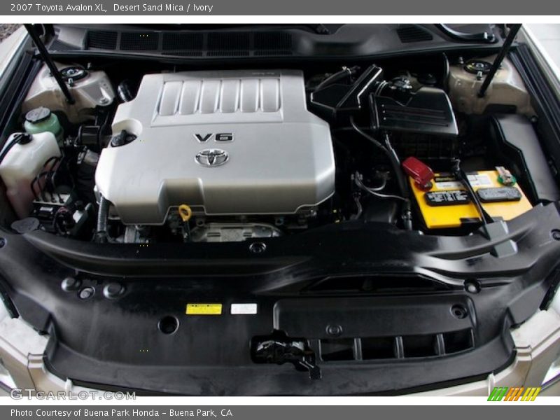 Desert Sand Mica / Ivory 2007 Toyota Avalon XL