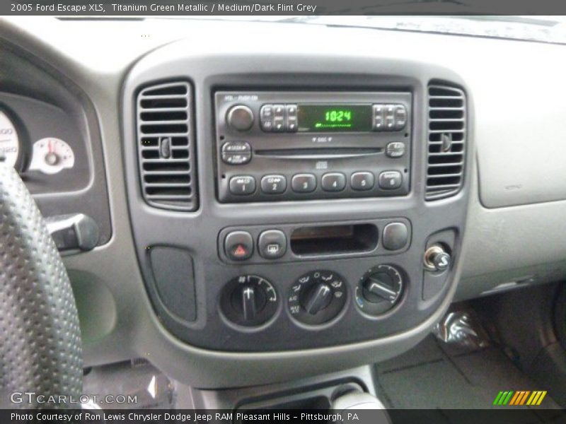 Titanium Green Metallic / Medium/Dark Flint Grey 2005 Ford Escape XLS