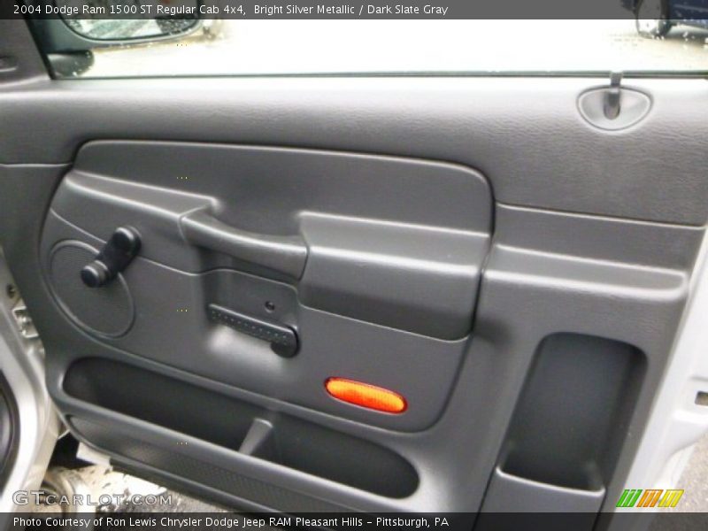 Bright Silver Metallic / Dark Slate Gray 2004 Dodge Ram 1500 ST Regular Cab 4x4