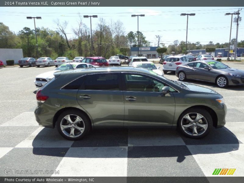 Cypress Green Pearl / Ivory 2014 Toyota Venza XLE