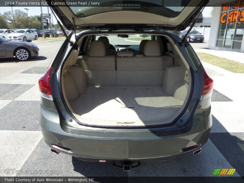 Cypress Green Pearl / Ivory 2014 Toyota Venza XLE