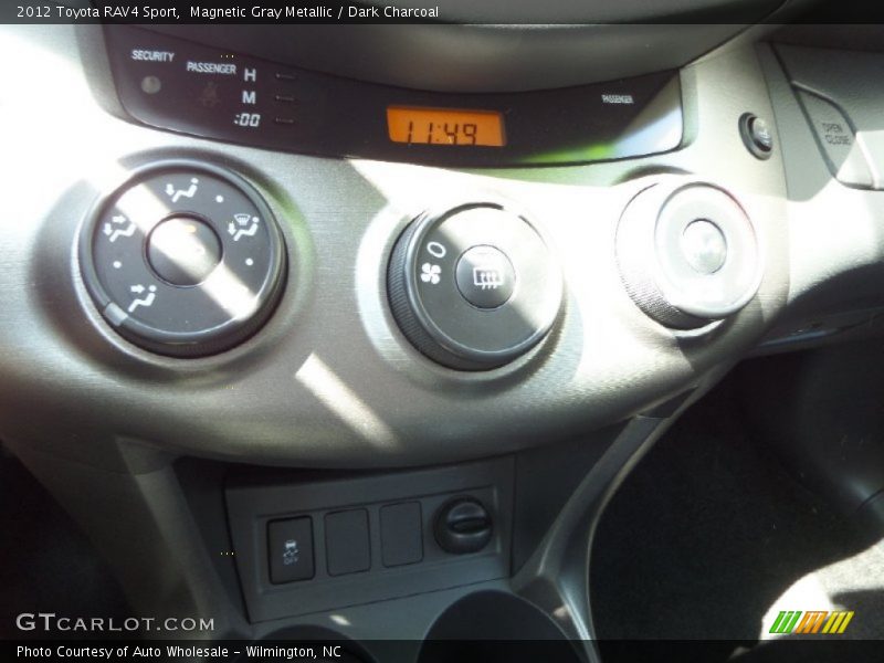 Magnetic Gray Metallic / Dark Charcoal 2012 Toyota RAV4 Sport