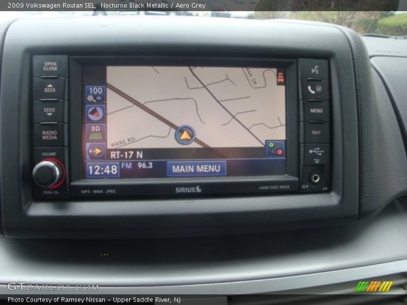 Nocturne Black Metallic / Aero Grey 2009 Volkswagen Routan SEL