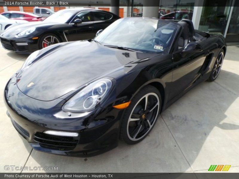 Front 3/4 View of 2014 Boxster 