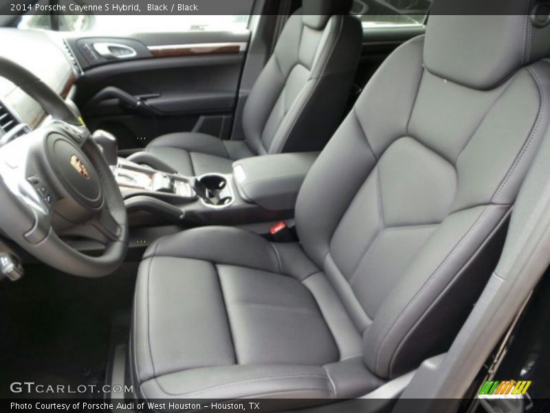 Front Seat of 2014 Cayenne S Hybrid