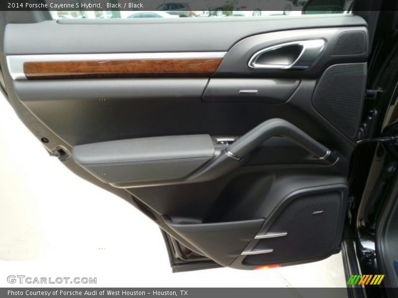Door Panel of 2014 Cayenne S Hybrid