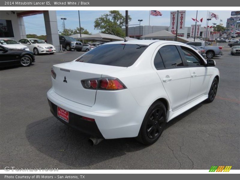 Wicked White / Black 2014 Mitsubishi Lancer ES