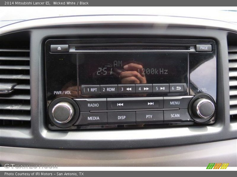Wicked White / Black 2014 Mitsubishi Lancer ES