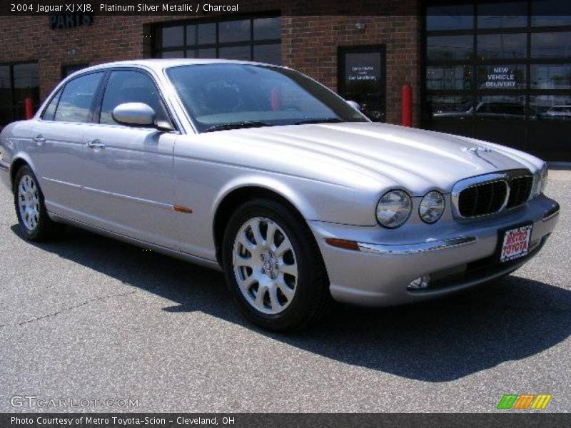 Platinum Silver Metallic / Charcoal 2004 Jaguar XJ XJ8