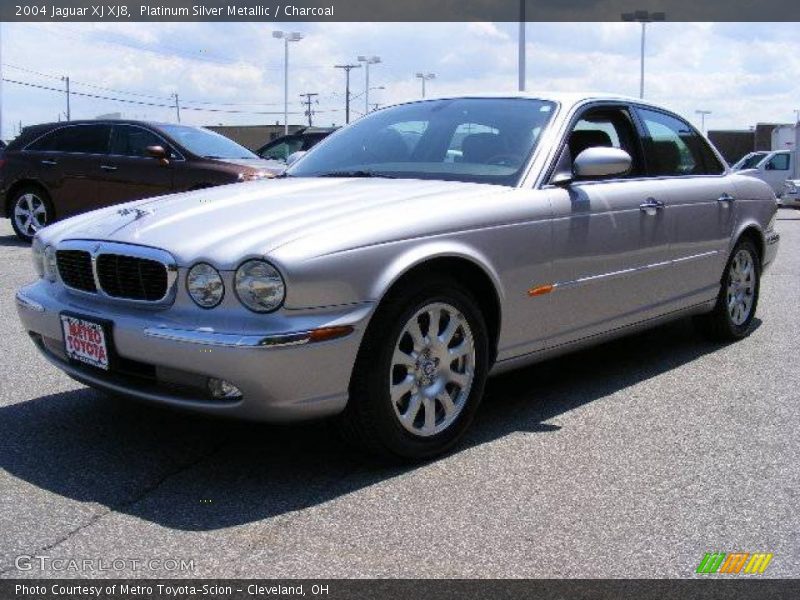 Platinum Silver Metallic / Charcoal 2004 Jaguar XJ XJ8