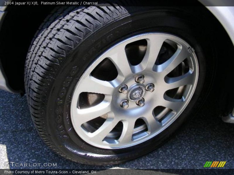 Platinum Silver Metallic / Charcoal 2004 Jaguar XJ XJ8