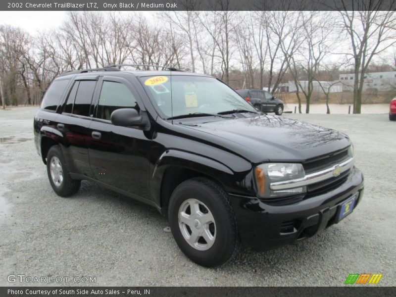 Onyx Black / Medium Oak 2002 Chevrolet TrailBlazer LTZ