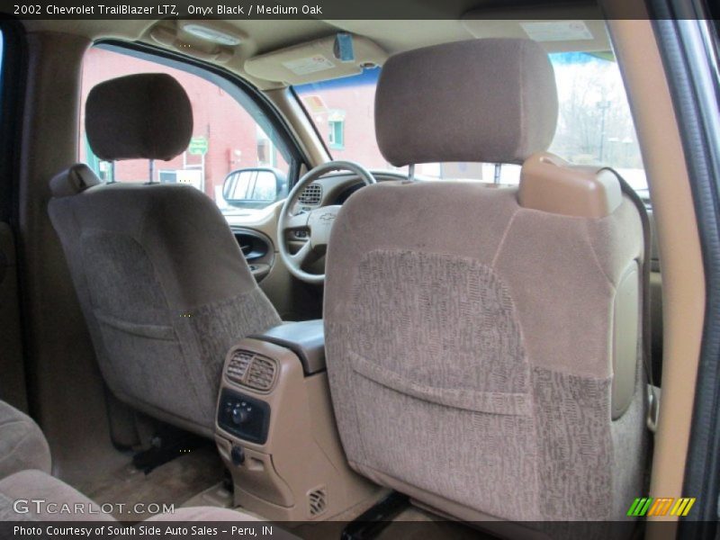 Onyx Black / Medium Oak 2002 Chevrolet TrailBlazer LTZ