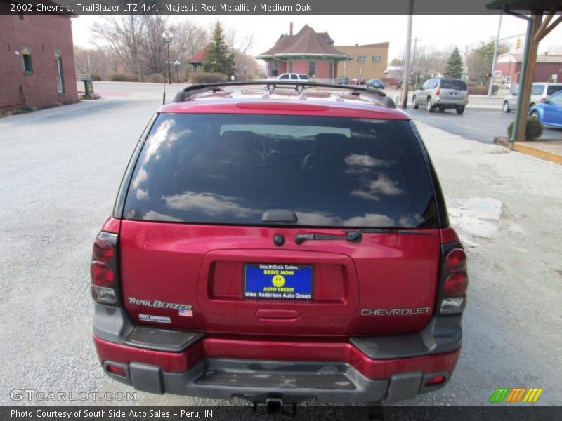 Majestic Red Metallic / Medium Oak 2002 Chevrolet TrailBlazer LTZ 4x4