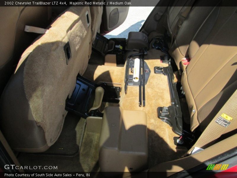 Majestic Red Metallic / Medium Oak 2002 Chevrolet TrailBlazer LTZ 4x4