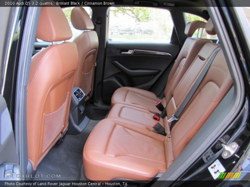 Brilliant Black / Cinnamon Brown 2010 Audi Q5 3.2 quattro